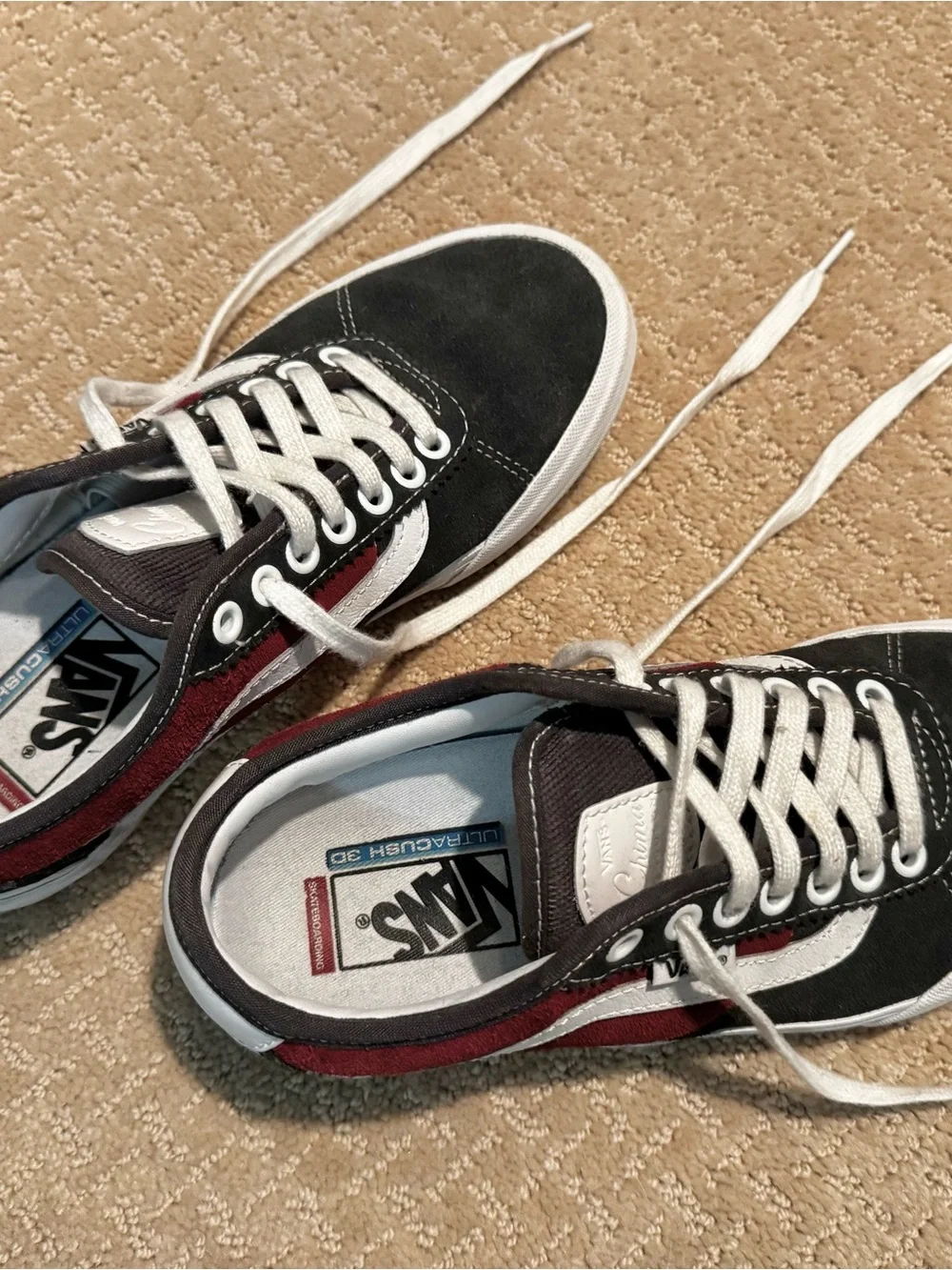 Vans Low-Top Ultra Cush Sneakers, Blue, Burgundy & White - Men’s 6.5 / Women’s 8 - Picture 2 of 8